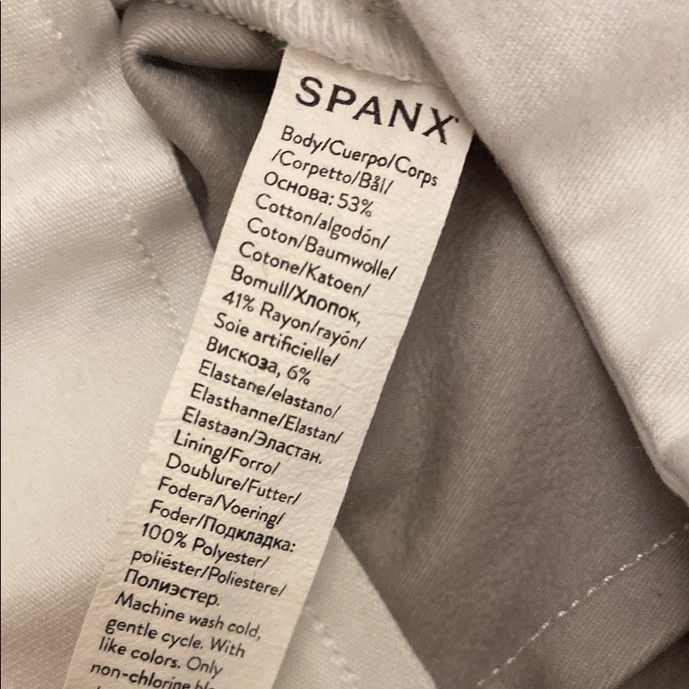 Spanx women’s white pants Size M - Picture 8 of 10